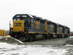 CSX EMD GP40-2's idling